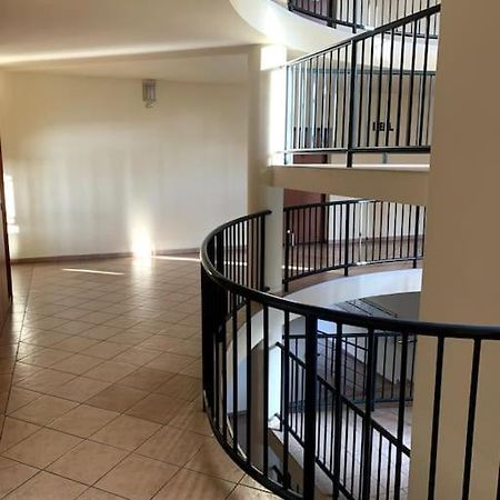 Laura Apartman Hajdúszoboszló Buitenkant foto